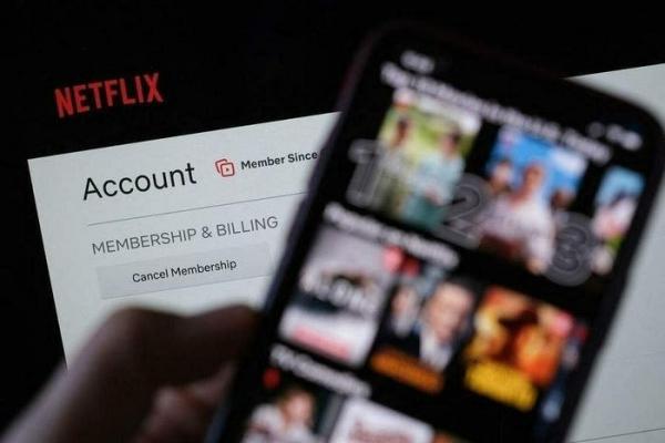 Netflix đã chính thức thu phí chia sẻ tài khoản