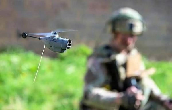 Mỹ lần đầu viện trợ UAV siêu nhỏ cho Ukraine, Nga chiếm ưu thế tác chiến điện tử