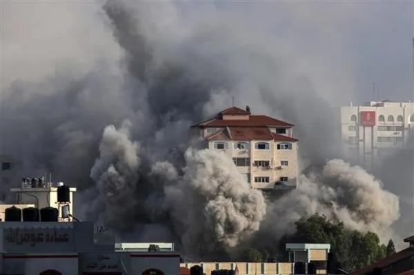 Israel dội 6.000 quả bom xuống Gaza; BTQP tuyên bố “quét sạch Hamas khỏi Trái đất”