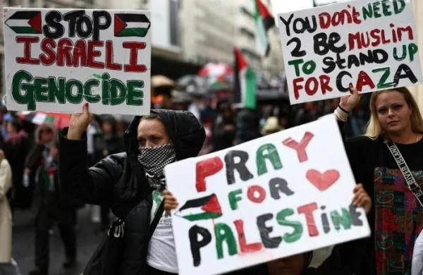 Chùm ảnh 100.000 người tuần hành ở London yêu cầu ngừng bắn Gaza