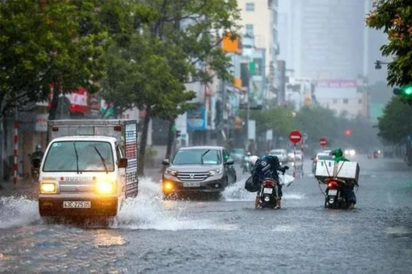 Thời tiết hôm nay 23/10: Trung Bộ tái diễn mưa lớn, đề phòng lũ quét, sạt lở đất nhiều nơi