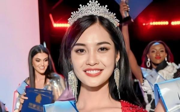 Nông Thúy Hằng giành ngôi vị Á hậu 2 Hoa hậu Hữu nghị Quốc tế 2023