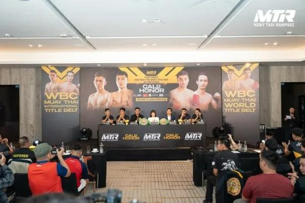 Các võ sĩ sẵn sàng cho sự kiện tranh đai WBC Muay Thai lịch sử