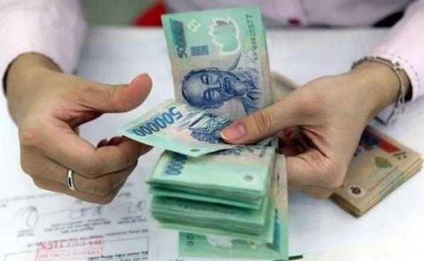 Kiến nghị doanh nghiệp trả lương, thưởng cho người lao động trước Tết 20 ngày