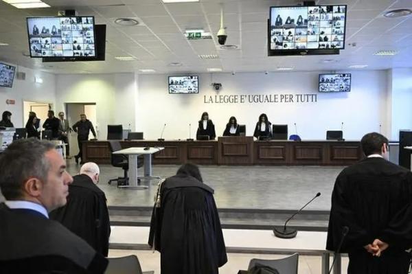 Tòa án Italy khép lại phiên xét xử mafia lớn nhất trong nhiều thập kỷ