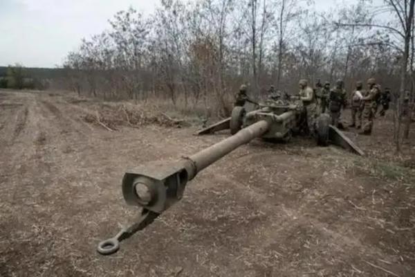 Nga đẩy mạnh tấn công, hàng nghìn binh sĩ Ukraine trốn khỏi quân đội