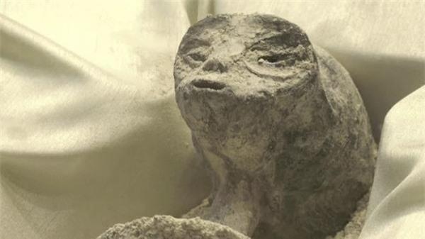 Tiết lộ gây sốc về xác nghi của người ngoài hành tinh ở Mexico: “Chắc chắn không phải con người”?