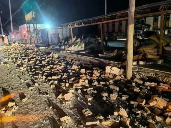 Thanh Hóa: Cháy lớn nhà dân lúc nửa đêm khiến 3 mẹ con t‌ử von‌g