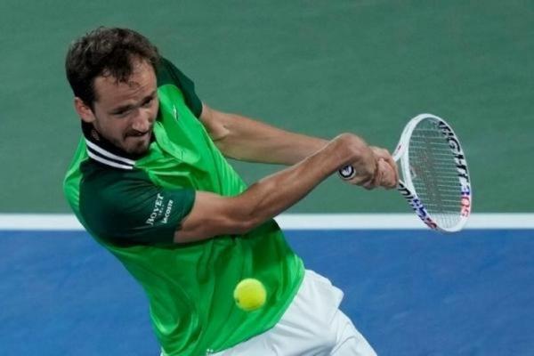 Dubai Tenis Championship: Các tay vợt Nga thể hiện sức mạnh