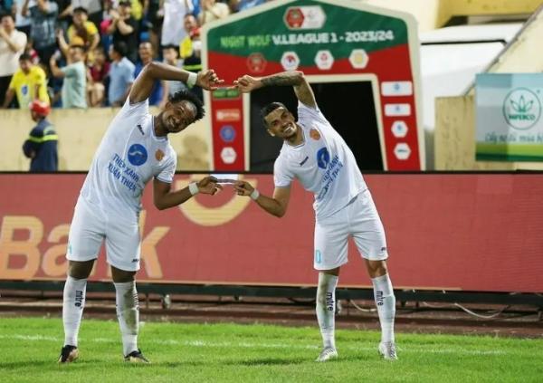 Tiền đạo Brazil muốn khoác áo tuyển Việt Nam lọt top 15 chân sút hàng đầu thế giới