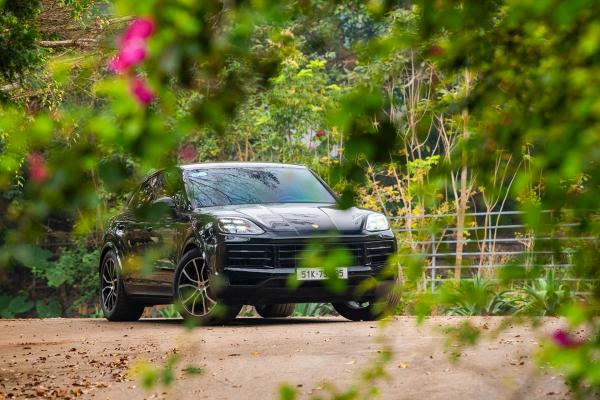 Porsche Cayenne 2024 – Thay đổi sự… hoàn hảo