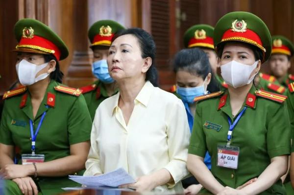 Luật sư đề nghị xem xét lại tội danh của bà Trương Mỹ Lan, viện kiểm sát giữ quan điểm truy tố