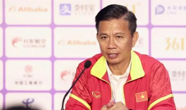 “Ghế HLV trưởng đội tuyển Việt Nam không phải ai cũng ngồi được”