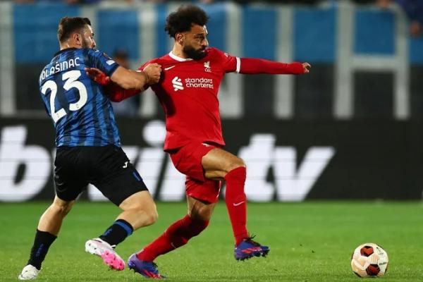 Liverpool dừng bước ở Europa League: 2 bộ mặt của Salah