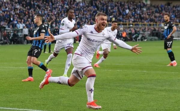 Fiorentina ghi tên vào chung kết Cúp châu Âu