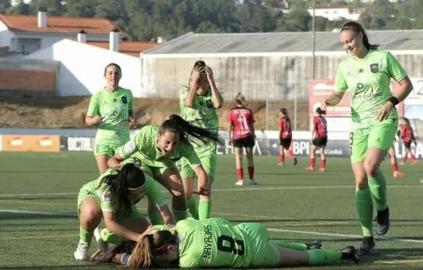 Huỳnh Như thi đấu năng nổ, Lank FC thoát hiểm khó tin