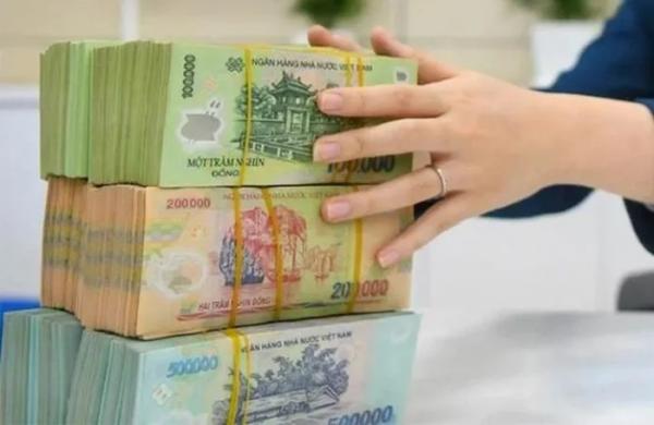 Thay vì thưởng cổ phiếu, nhiều ngân hàng chia cổ tức tiền mặt