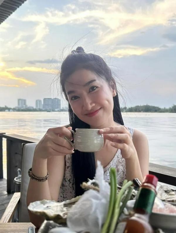 Nhan sắc không tuổi của “Nữ hoàng phim xưa” Quỳnh Lam
