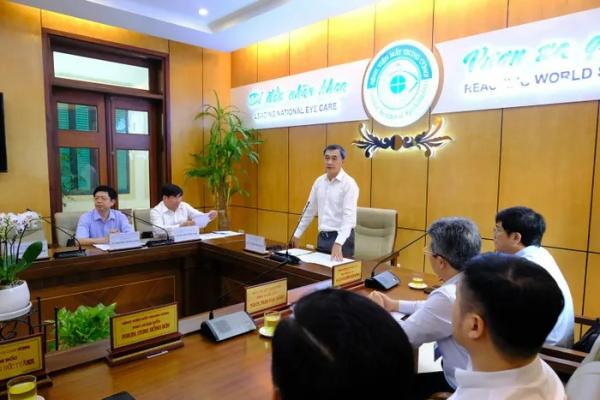 Bộ Y tế công bố quyết định công tác cán bộ tại bệnh viện Mắt Trung ương
