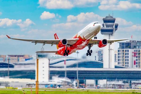 Vietjet tăng chuyến bay Nha Trang – Busan, ưu đãi 50% khi bay hạng Thương gia