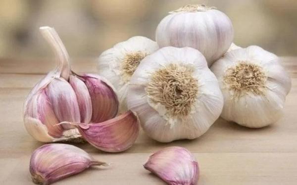 Loại củ thường có trong bếp tác dụng không ngờ với sức khỏe nam giới