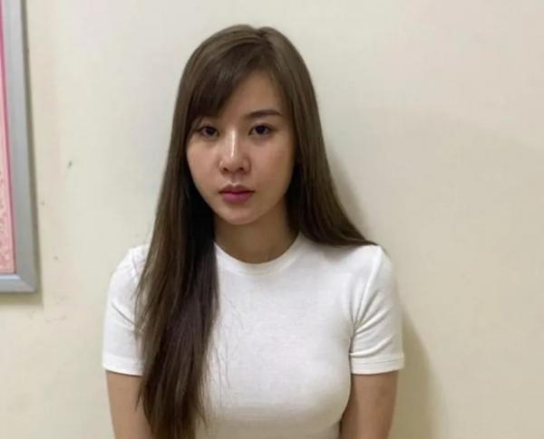 Diễn biến mới vụ cô gái lái ô tô húc xe con tại Buôn Ma Thuột