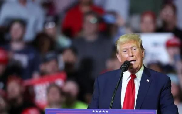 16 nhà kinh tế ký bức thư tuyên bố “sốc” về chính sách của ông Trump