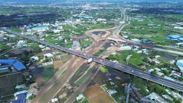 Ngắm nút giao kết nối giữa Vành đai 3 với 2 cao tốc