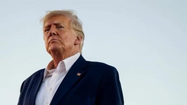 Sau cuộc điện đàm giữa Tổng thống Zelensky và ông Trump, Kiev sắp xếp thời gian mời cựu tổng thống Mỹ sang thăm