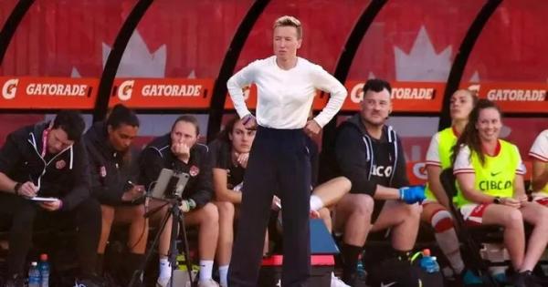 Thắng 1 trận nhưng bị trừ 6 điểm, Canada kháng cáo