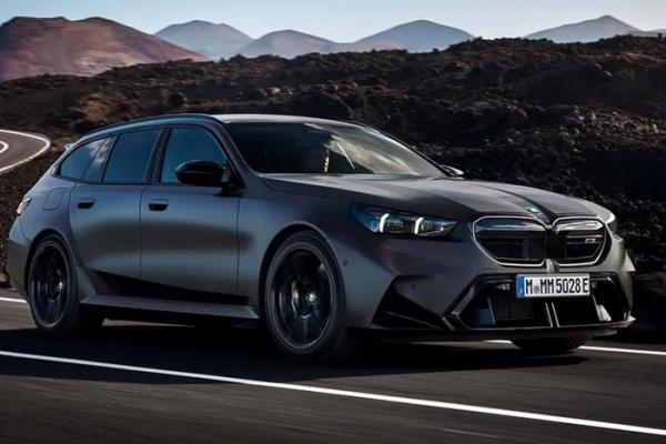 BMW M5 Touring 2025 từ 121.500 USD với kiểu dáng Wagon khác biệt