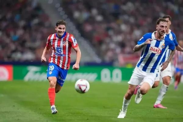 HLV Simeone giải tỏa sức ép cho bản hợp đồng 81 triệu euro của Man City