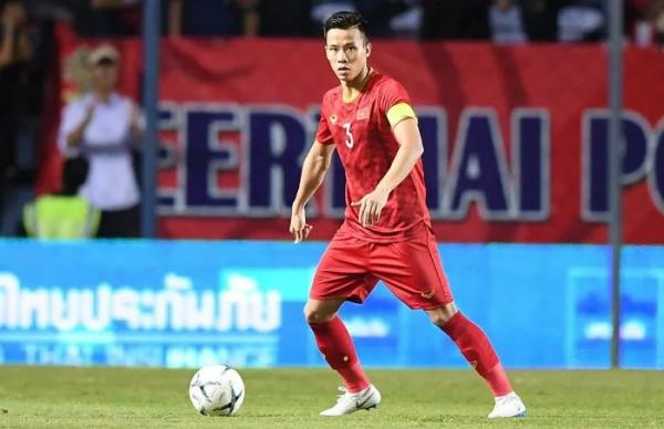 Tuyển Việt Nam: HLV Kim Sang Sik tăng chất thép đấu Nga, Thái Lan