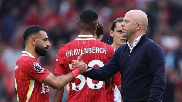 Chỉ thắng MU, Liverpool không biết mình mạnh đến mức nào