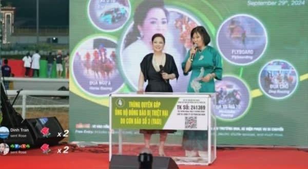 CEO Nguyễn Phương Hằng trực tiếp mở thùng quyên góp ủng hộ đồng bào lũ lụt