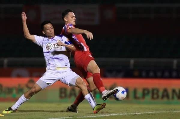 Dấu mốc 116 bàn thắng và cơ hội phá sâu kỷ lục của Văn Quyết tại V-League