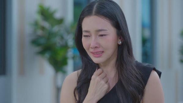 Ngày chị tôi sinh con, mẹ của bạn trai chị ấy đến cho 700 triệu và nói lời xin lỗi