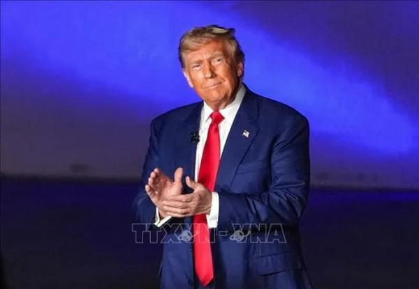 Bầu cử Mỹ 2024: Ông Donald Trump dẫn trước sít sao ở các bang chiến địa