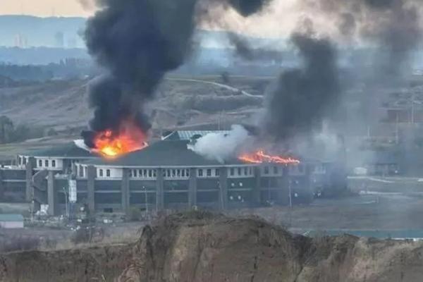 UAV đánh trúng “Đại học Putin” ở Chechnya, tù binh Ukraine thiệt mạng