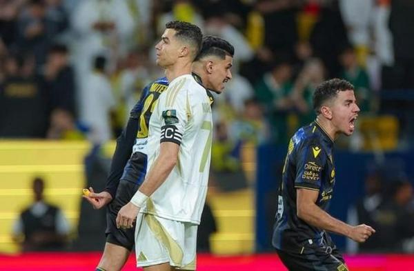 Ronaldo trở thành tội đồ khiến Al Nassr bị loại