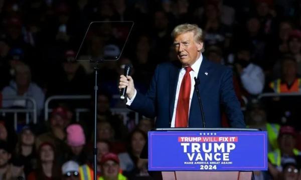 Cuộc mít tinh cuối cùng của ông Trump trước giờ G