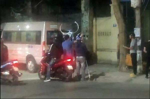 Bắt giữ gã đàn ông cầm dao chém 2 người đi đường bị thương ở Hải Phòng