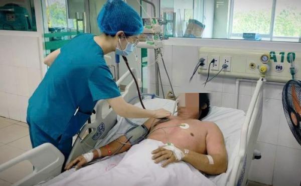 Dịch sởi bùng phát mạnh, “tấn công” cả người lớn