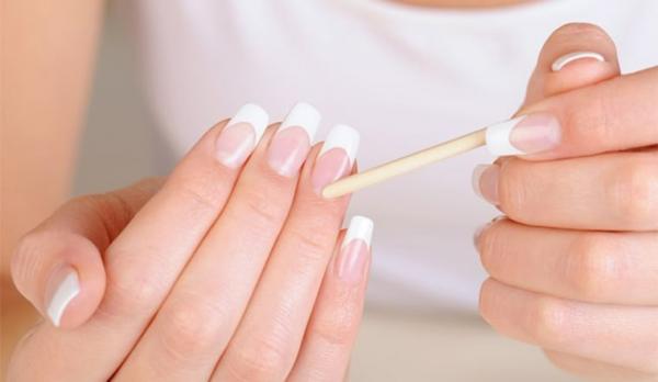 Ghim ngay cách chăm sóc móng tay tại nhà, khắc phục tình trạng móng tay giòn dễ gãy