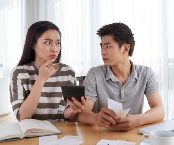 Chồng quyết tâm bỏ công việc lương 20 triệu/tháng đi lái xe và cái kết chua chát sau một tháng hành nghề