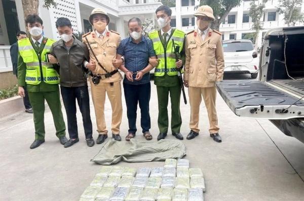 Công an Nghệ An nổ súng bắt xe chở m‌a tu‌ý có chủ tịch xã