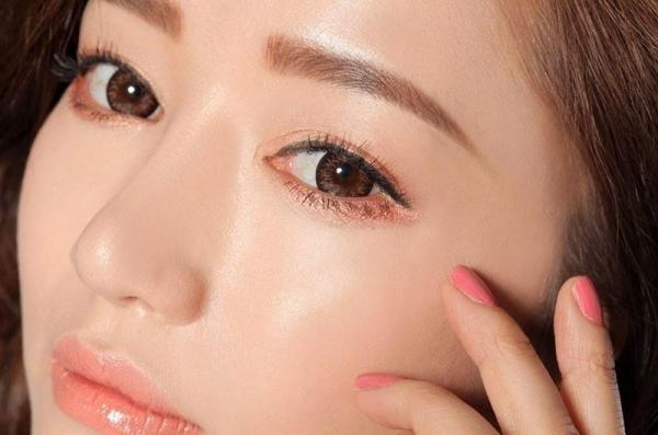 Mẹo chọn chì kẻ chân mày đơn giản dành cho nàng “gà mờ”