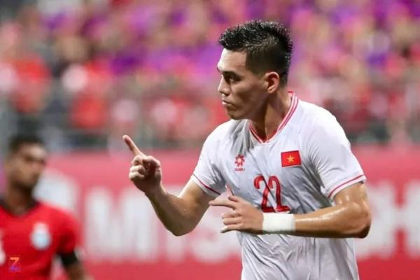 Tiến Linh: “Tôi và Xuân Son phối hợp không tốt, thì làm sao vô địch”
