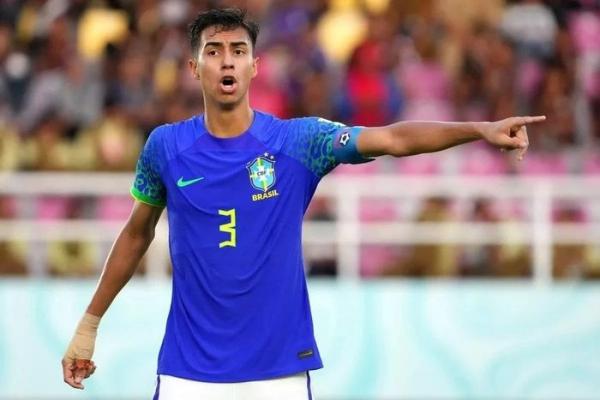 Man City sẵn sàng hoàn tất 3 vụ chuyển nhượng bom tấn giải cứu Pep Guardiola