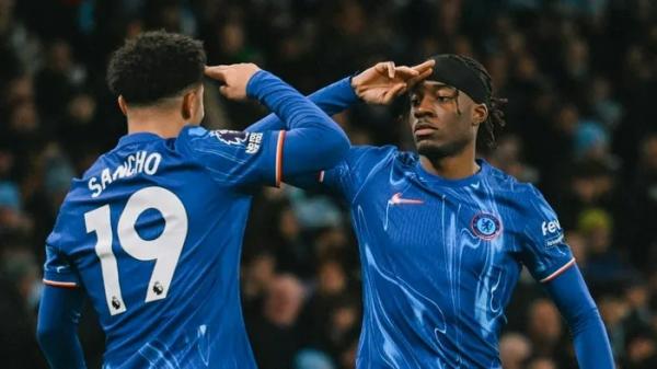Ngược dòng phi thường, Chelsea đá bay Man City ra khỏi Tốp 4 Ngoại hạng Anh